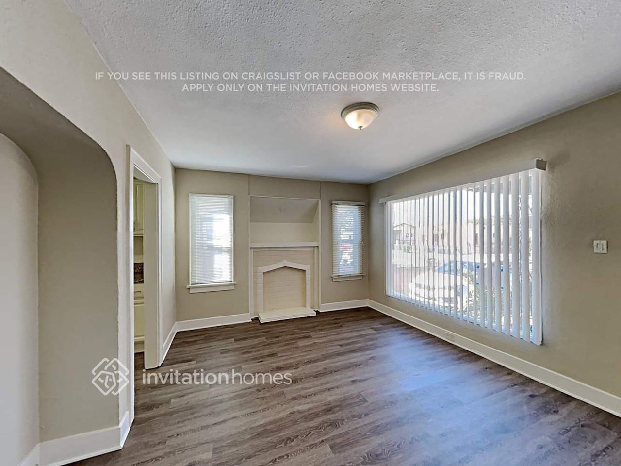 122 E 83rd St - Photo 3 of 20