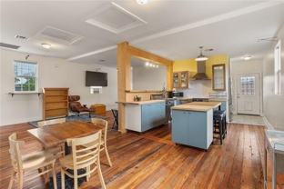 435 Newton St - Photo 1 of 1