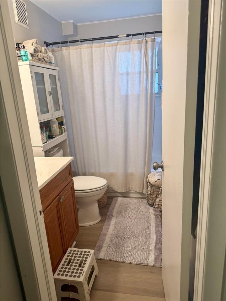 107 Mitchell Ave - Photo 4 of 5