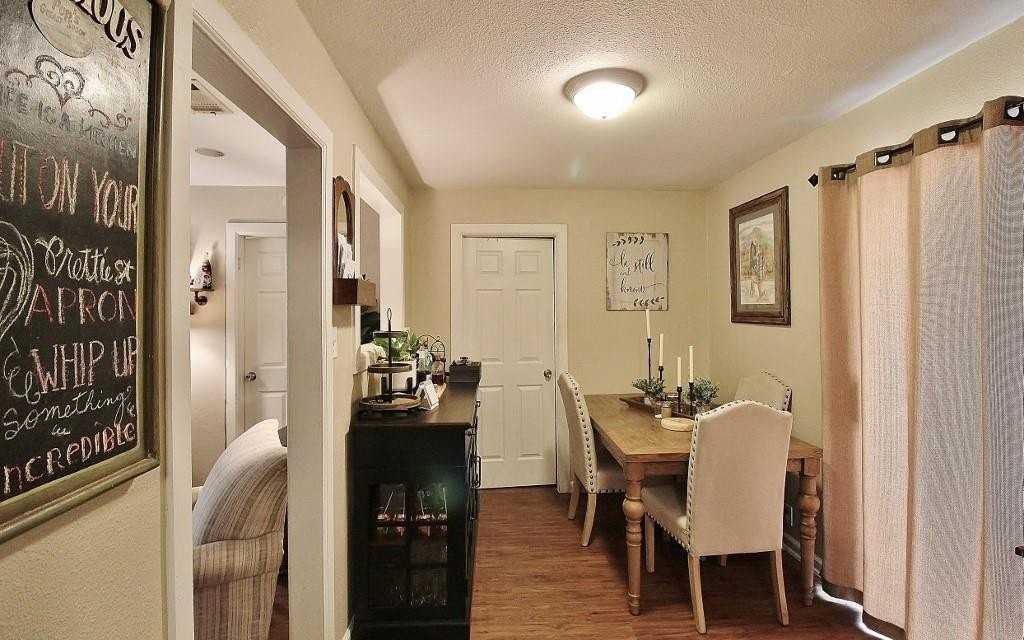 911 East Lovers Lane - Photo 5 of 15