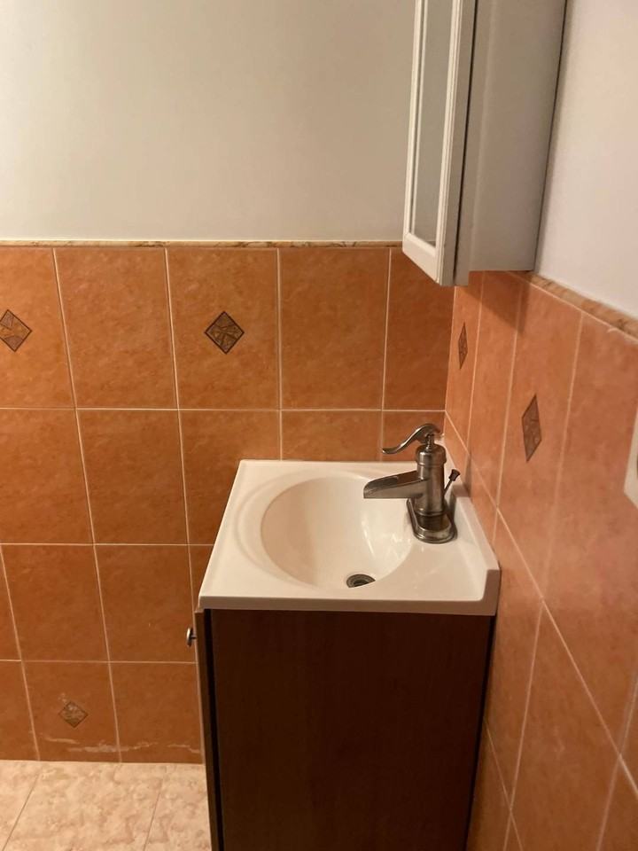 6304 Grand Central Pkwy - Photo 6 of 15