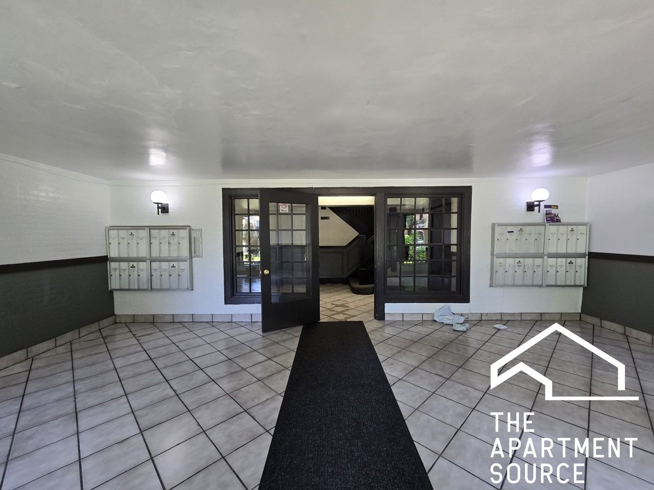 1717 West North Shore Avenue #1A - Photo 5 of 6