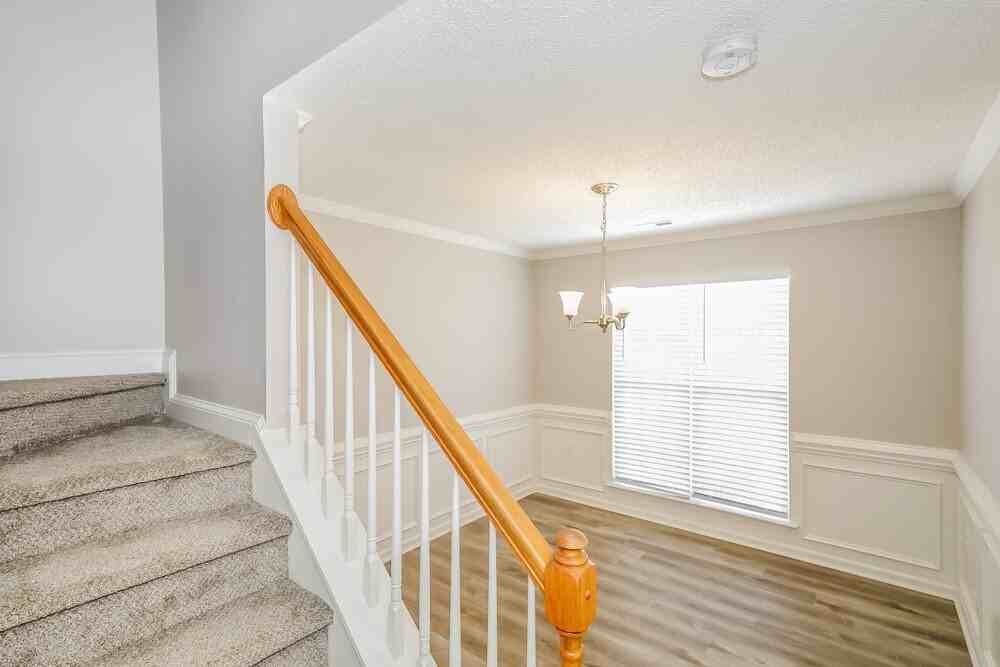 4529 Capstone Dr - Photo 4 of 17