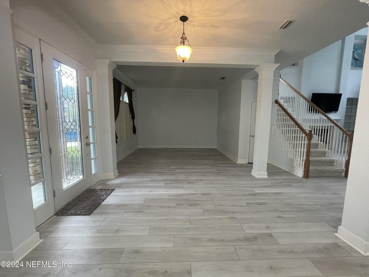 372 Alvar Cir - Photo 4 of 22