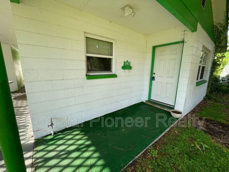 767 19th Ave S - Photo 2 of 15