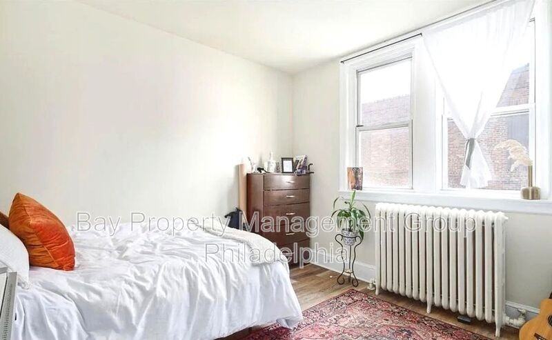 2016 S 13th St #2R - Photo 7 of 16