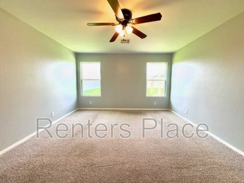 1228 E Toledo St - Photo 6 of 13