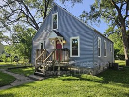 featured image of 2430 81st St