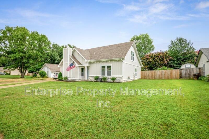 2988 Christoval St - Photo 3 of 26