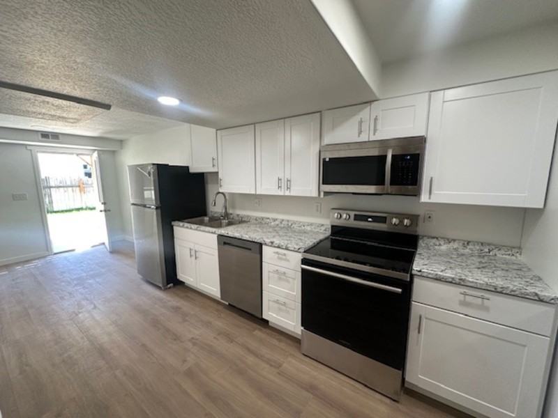 936 E Nicholes Ave #BS - Photo 2 of 12