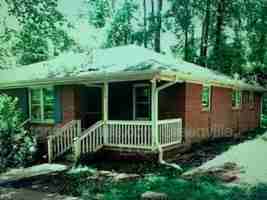 featured image of 366 Ammons Rd