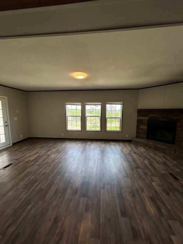 216 Straightaway Ln - Photo 3 of 17