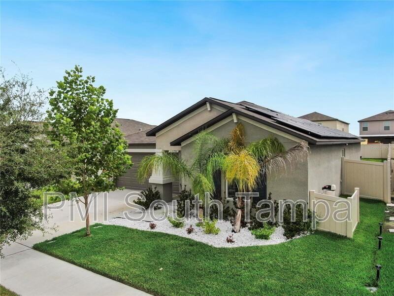 15407 Miller Creek Dr - Photo 3 of 21