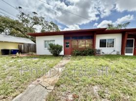 105 North Lincoln Avenue - Photo 1 of 1