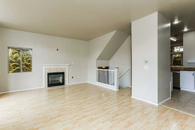 2101 Nw Pacific Elm Dr - Photo 3 of 15