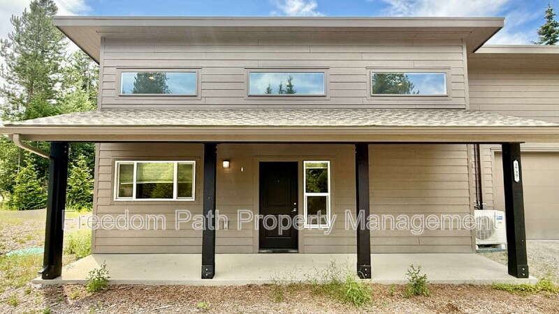 1727 Gypsy Bay Rd - Photo 2 of 16