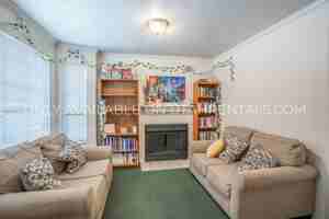 featured image of 726 Ne #5-2A