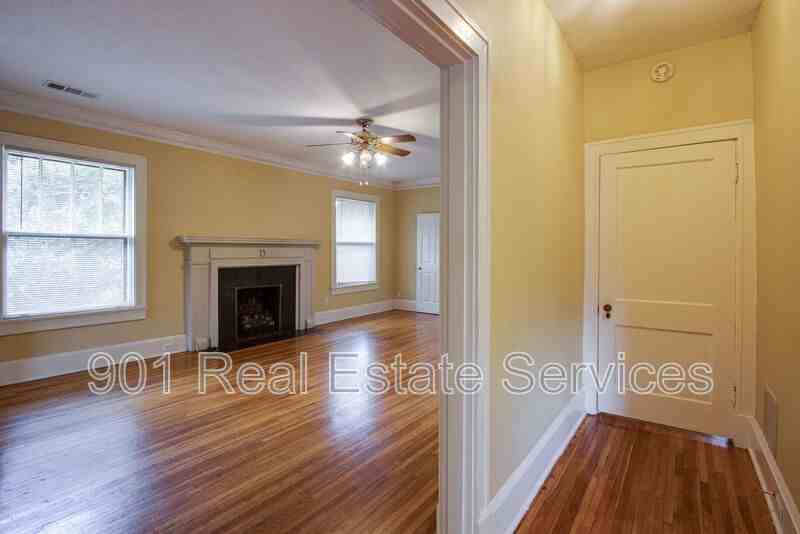 257 Hawthorne St - Photo 4 of 31