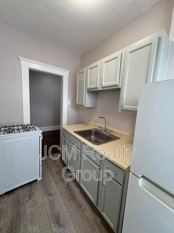 167 N Common St #U22 - Photo 3 of 20