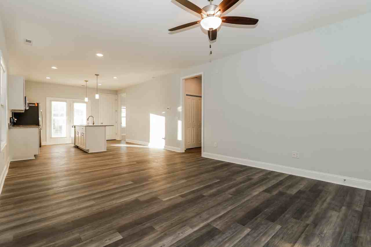 75 Highland Forest Cir - Photo 3 of 21