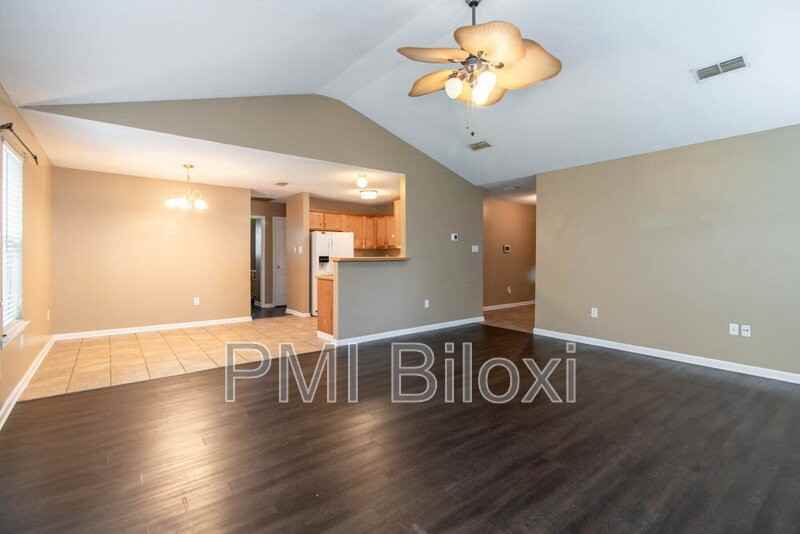 14045 Dunnbarton Dr - Photo 6 of 29
