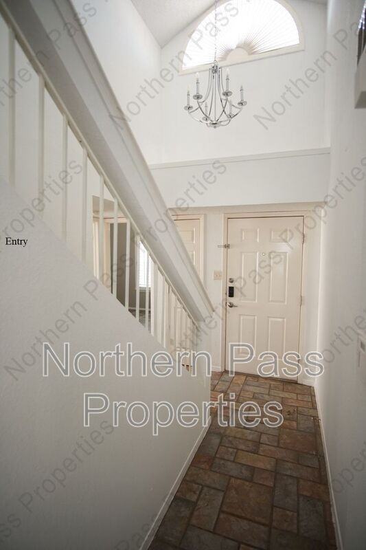 6040 Los Siglos Dr - Photo 3 of 30