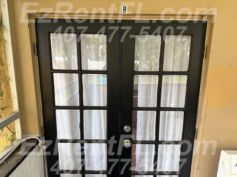 2326 Wellington Blvd - Photo 2 of 10