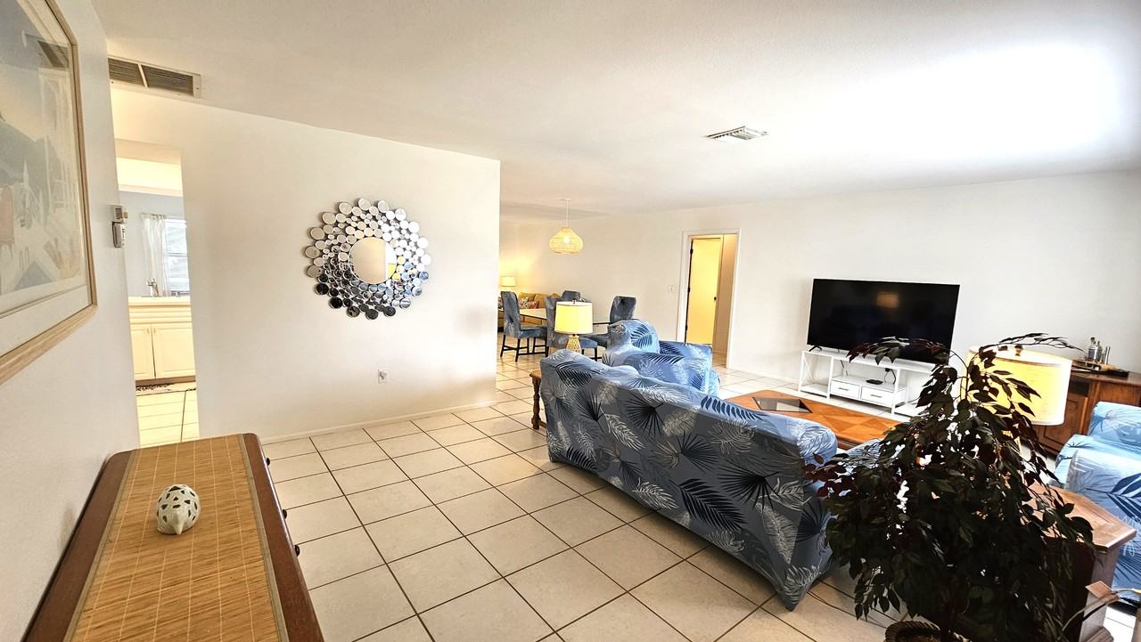 1023 Schooner Ln - Photo 5 of 32
