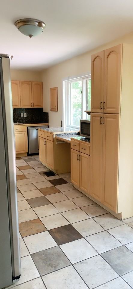 3660 Berkley Ave - Photo 6 of 19