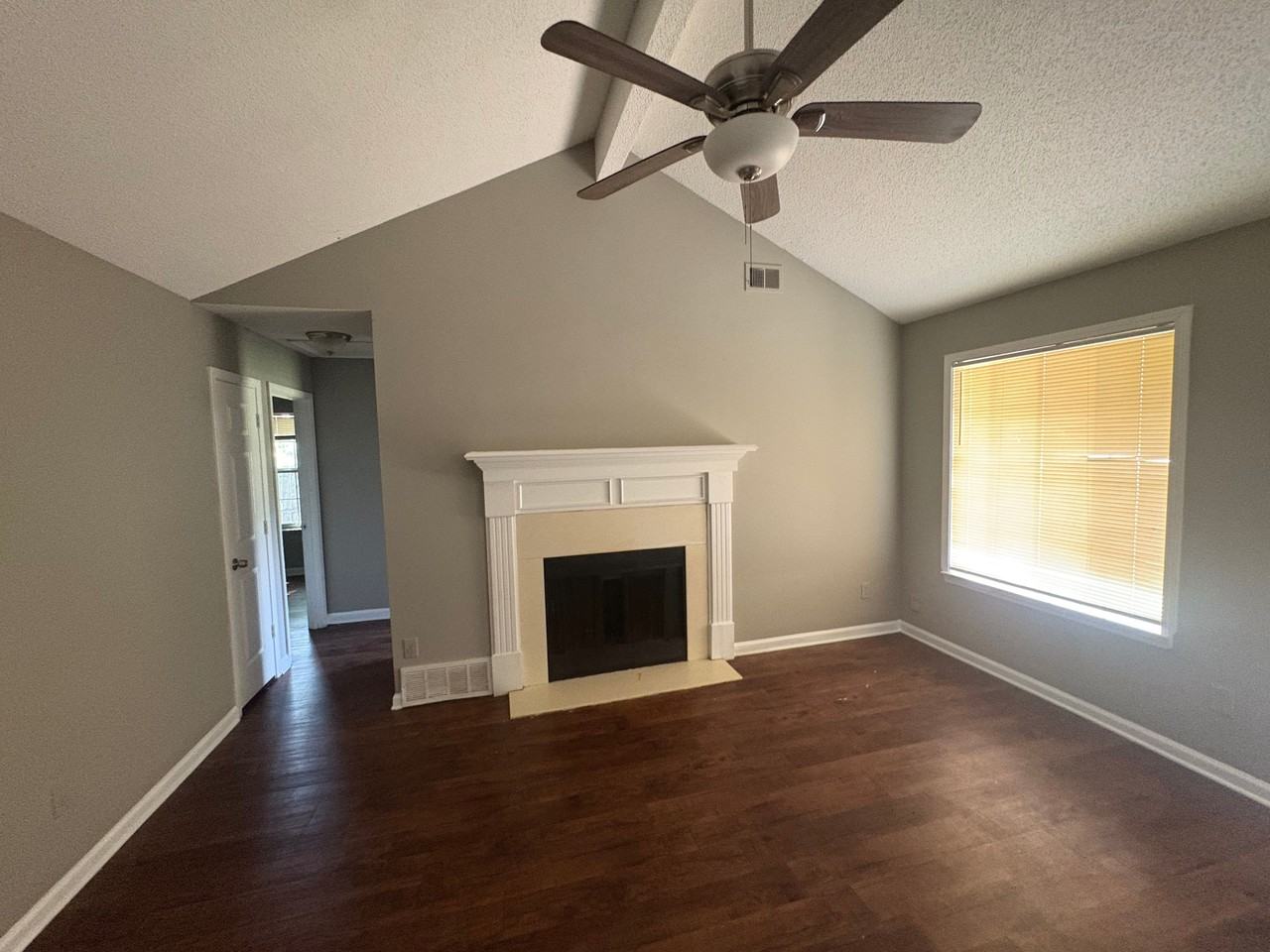 6930 Lagrange Hill Rd - Photo 4 of 15