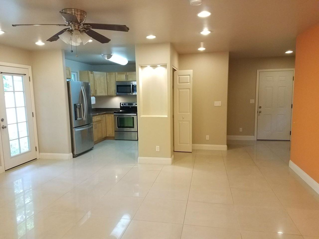 935 Kaipii St - Photo 2 of 20