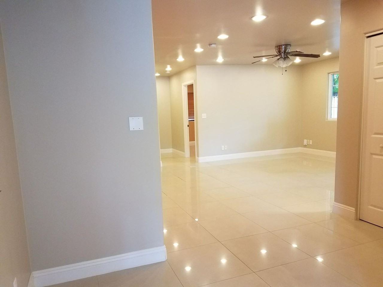 935 Kaipii St - Photo 7 of 20