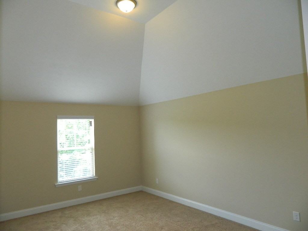 5574 Connor Dr - Photo 7 of 12