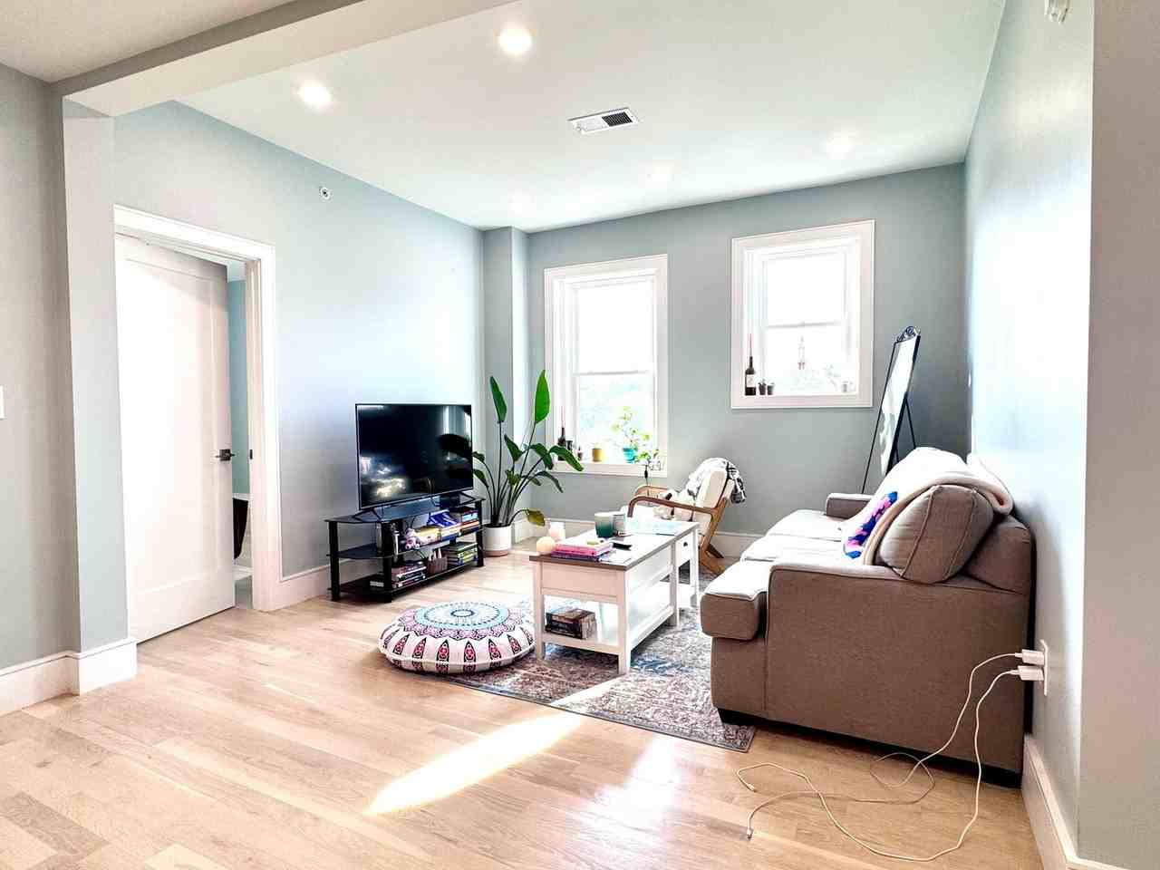 3 University Rd - Photo 7 of 19