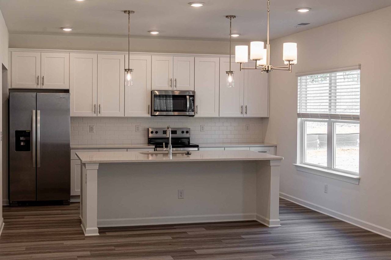 3358 Pepper Pike Ct - Photo 6 of 30