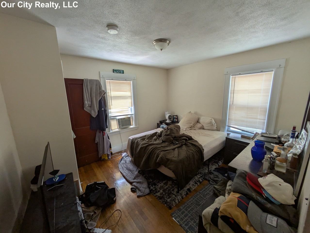 Derby St #4 - Photo 2 of 8