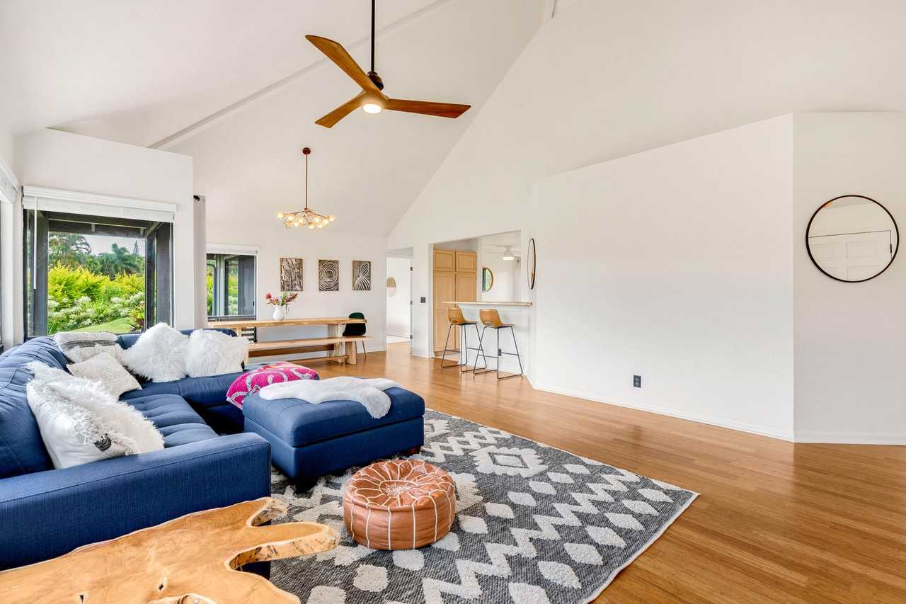 3807 Iluna Pl #NA - Photo 3 of 32