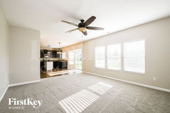 5509 W Woods Edge Dr - Photo 3 of 15