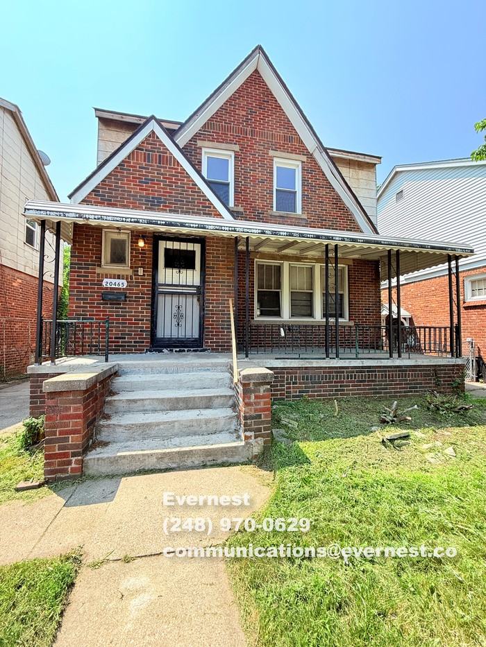 20465 Greeley St - Photo 2 of 35