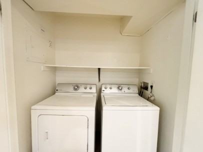 1560 E Stratford Ave, Salt Lake City, UT 84106 - Photo 3 of 26