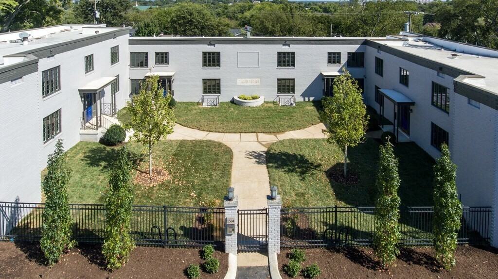 1504 18th Avenue South - Photo 2 of 22