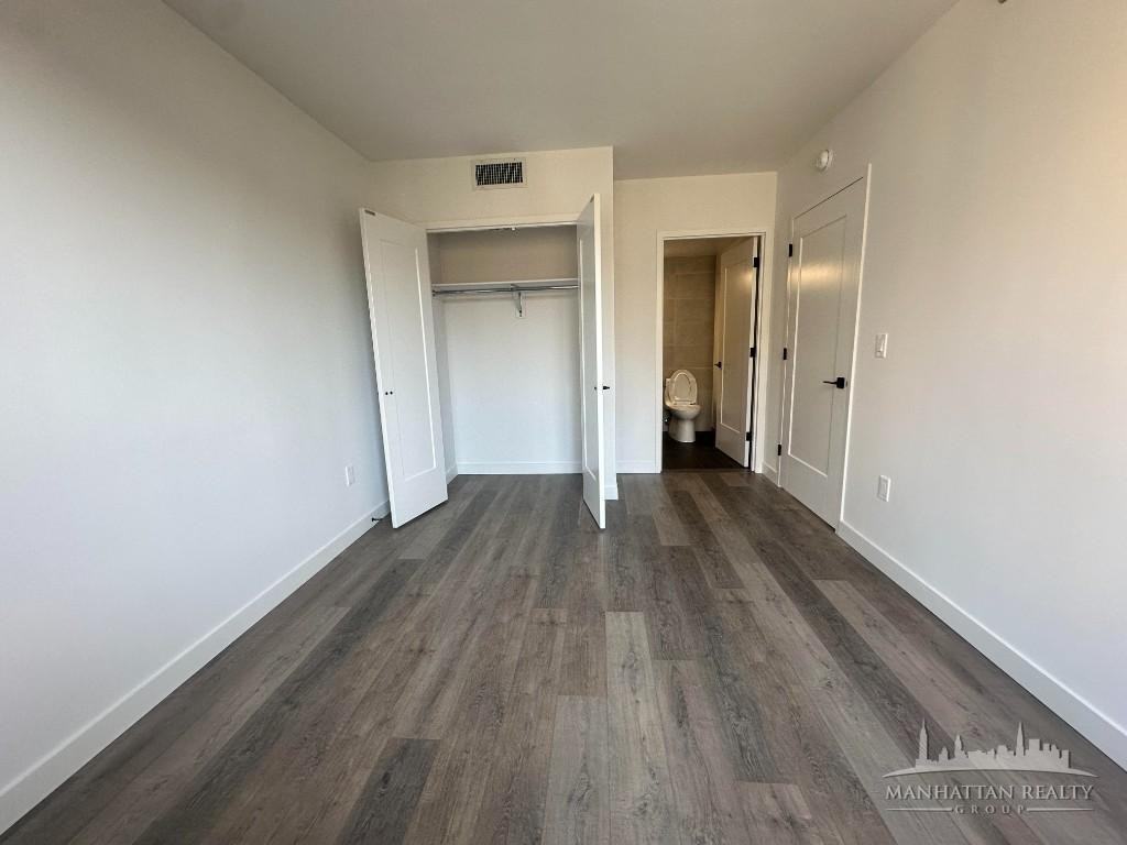 W 45th St #6D - Photo 3 of 12