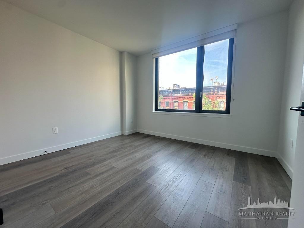 W 45th St #5D - Photo 5 of 12