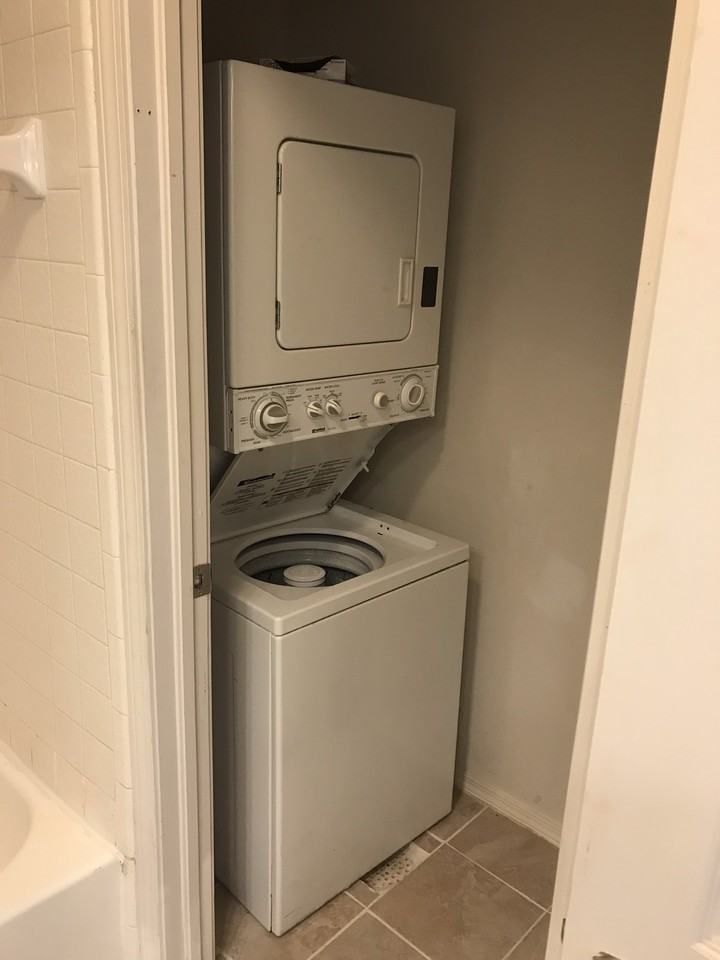 2436 East 10th Street - Photo 7 of 20