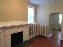 featured image of 614 S 5th St