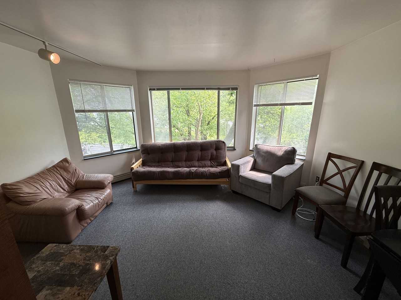 204 Miller St - Photo 2 of 9