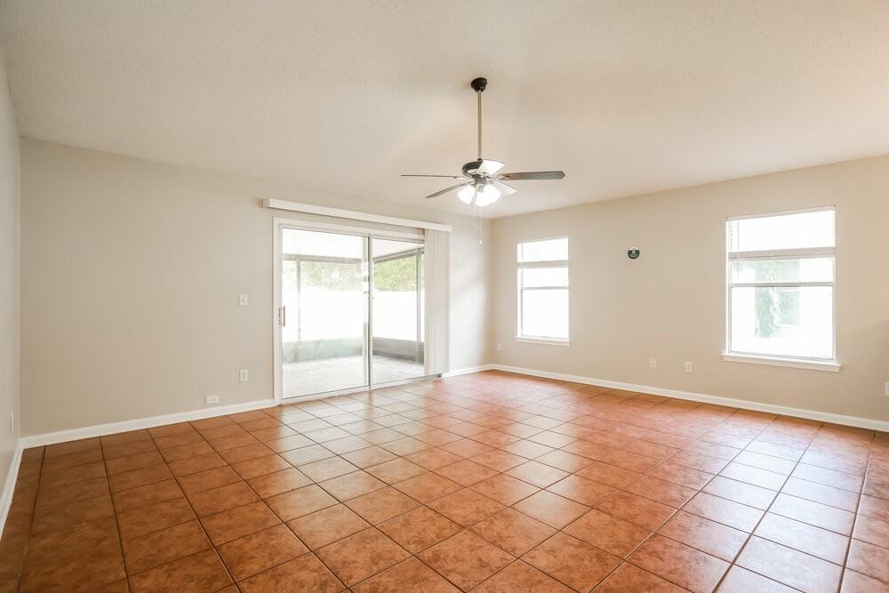 1510 Cedar Grove Ter - Photo 5 of 16
