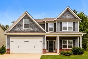 featured image of 70 Moss Way Nw
