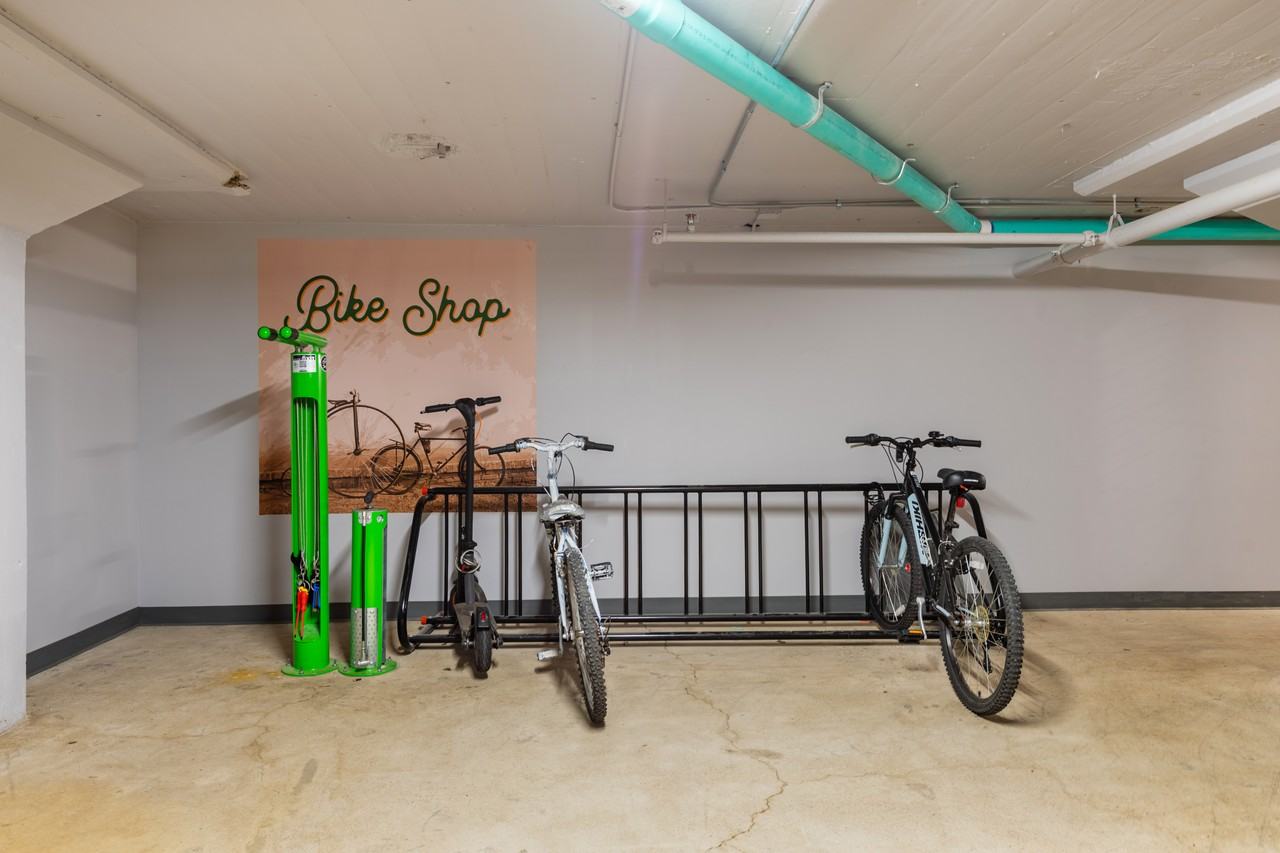 Mid City Apartments - Photo 7 of 90