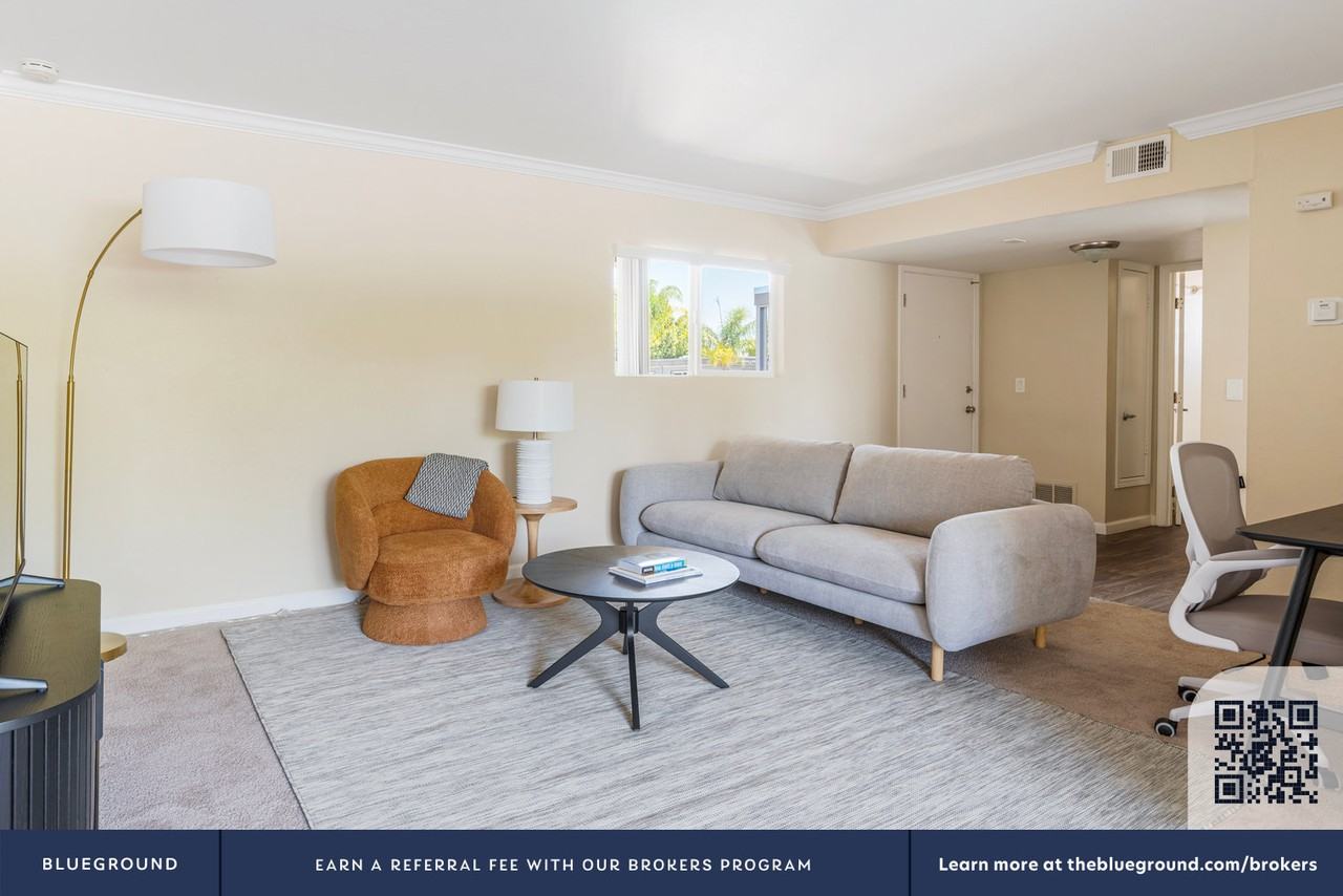 170 Locksunart Way #1890 - Photo 4 of 26